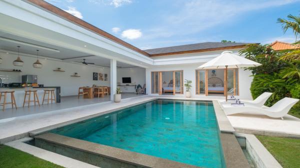 Villa Kuwait Seminyak, Prenota  Seminyak Badung
