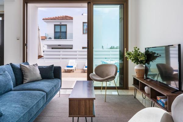 Sea La Vie 3-BR Villa & Private Pool in Protaras, Buchen Sie  Hotels in Famagusta mit Parkplatz, Parkplätze