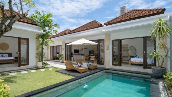 Villa Victoria 2 by Villa Finder, Prenota  Seminyak Badung