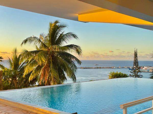 Le Reka du Grand Large, Book  Hotels in Tahiti with a Pool, Swimming Pool