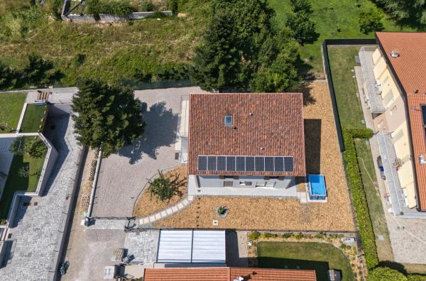 GardArt Lake Garda - Charming Rooms & Nature, Prenota  Hotel a Veneto con parcheggio, Parcheggio