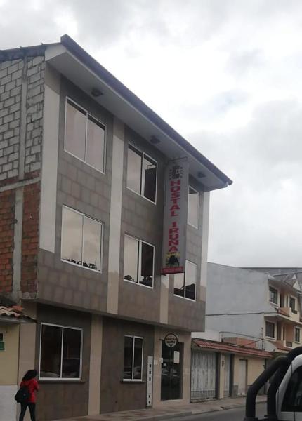 Hostal Iruña, Buchen Sie  Hotels in Loja mit Parkplatz, Parkplätze