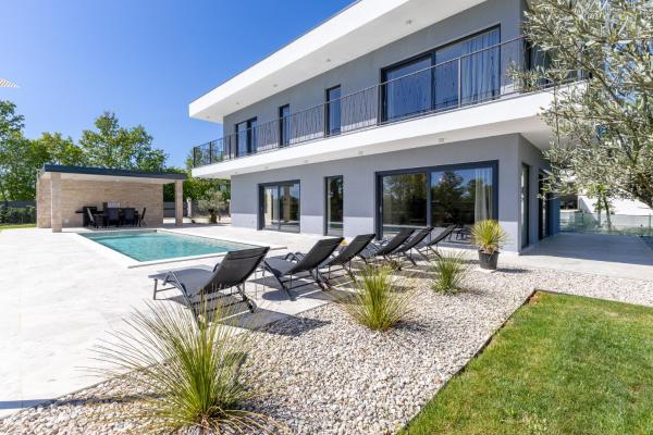 Villa Adistria, Reserva ahora  Hoteles en Istria central con piscina, Piscina