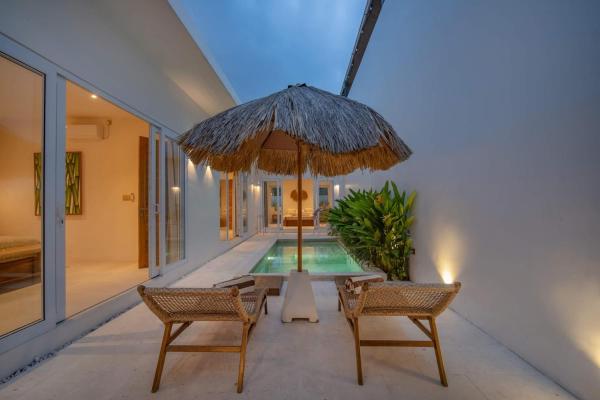 Villa Honu 2BR Private Pool & Rooftop In Uluwatu, Reserva ahora  Hoteles con piscina en Bali, Piscina