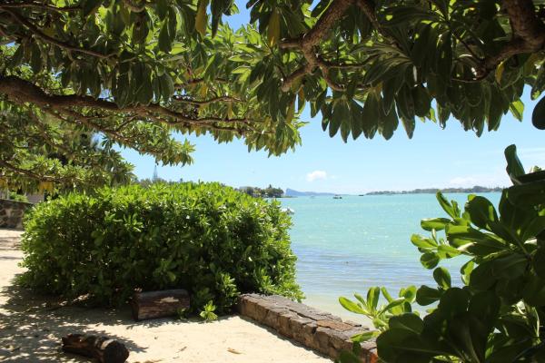 Beachfront Villa with Pool Grand Baie 3BR, Prenota  Grand Baie Mauritius Costa Nord