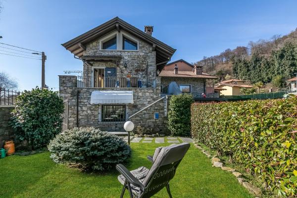 Il Borgo del Vergante, Prenota  Nebbiuno Lago Maggiore