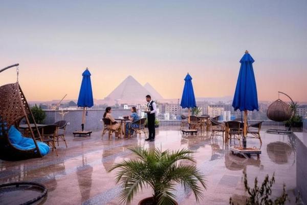 Blue Panoramic Pyramids View Hotel, Prenota  Hotel a Cairo Governorate con parcheggio, Parcheggio