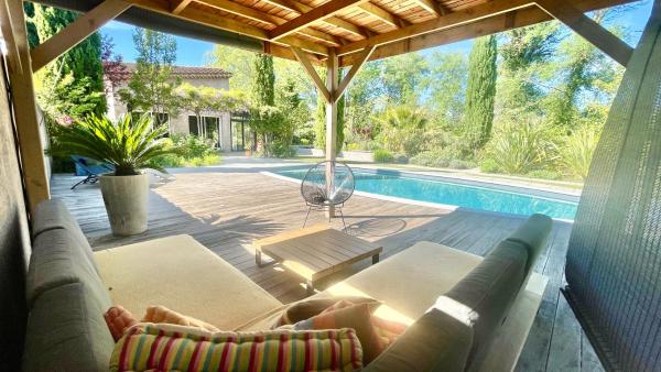 la Villa du Felibre, Prenota  Hotel con piscina a Valchiusa, Piscina