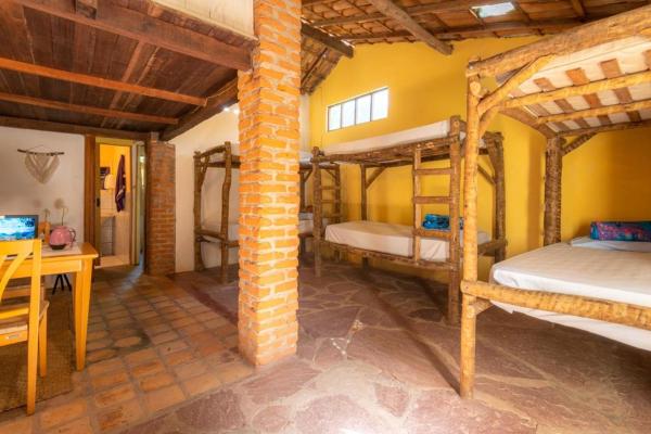 Dormitório no Quintal dos Sonhos, Reserva ahora  Hoteles en Noreste de Brasil con aparcamiento, Aparcamiento