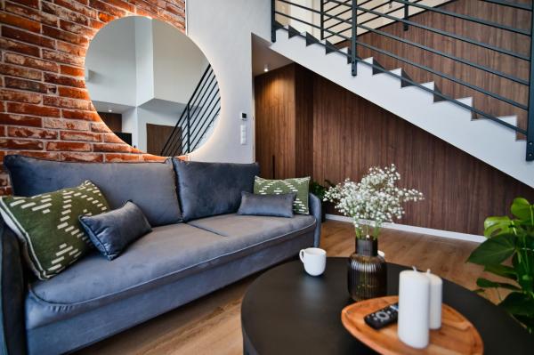 Calma - apartamenty z ogrodem blisko Energylandii, Book  Lesser Poland Hotels with a Parking, Parking