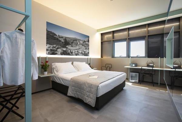CUBIK inn Design Rooms, Buchen Sie  Hotels in Sizilien mit Parkplatz, Parkplätze