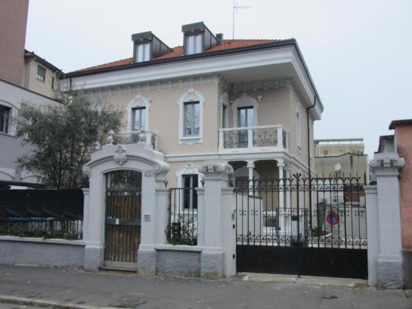 Liberty Domus Igi, Book  Milan Lombardy