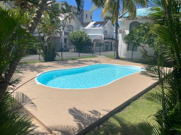 Queens Villa - Pereybère - 700m from the Public Beach - Swimming-Pool, Prenota  Grand Baie Mauritius Costa Nord