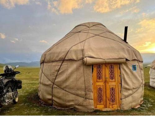 Aidar Yurt Camp, Prenota  Ekachat Kirghizistan