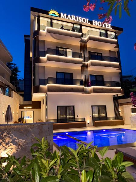 Marisol Hotel, Buchen Sie  Hotels mit Pool in Qark Vlora, Schwimmbad