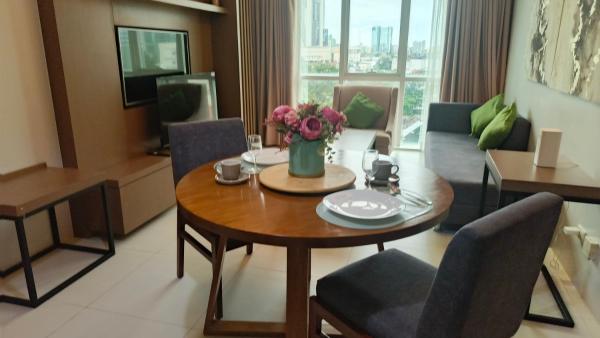 Gians Restorative Pad at The Padgett Place, Buchen Sie  Hotels in Cebu mit Parkplatz, Parkplätze