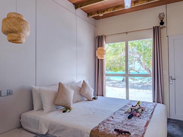 Thundi Ocean View, Prenota  Hotel a Northern Atolls con colazione, Colazione
