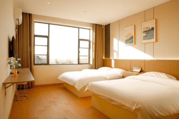 ChuYue Hotel-Xiangyang East Station Branch, Buchen Sie  Hotels in Xiangyang mit Parkplatz, Parkplätze