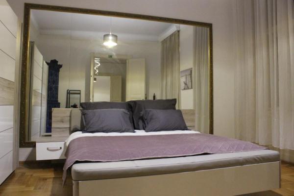 Noahs Residence, Buchen Sie  Hotels in Pest mit Parkplatz, Parkplätze