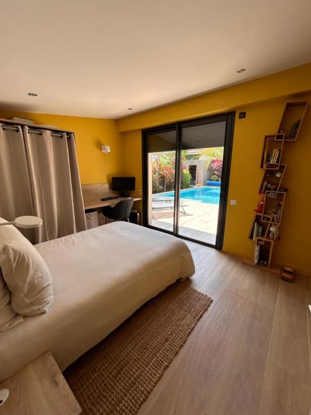 Villa Bartolini, Prenota  Hotel con piscina a Medoc, Piscina