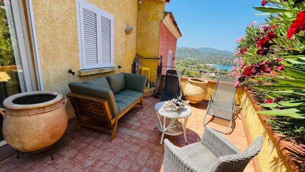 Mini-Villa Nacres - Vue mer - clim- Wi-fi -Favone, Réserver  Conca 