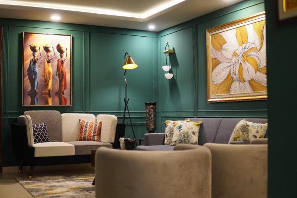 Gold Crest Mall Luxury Apartments with Balcony by Monark Suites in DHA Phase 4 Lahore, Buchen Sie Ferienwohnung Lahore Pakistan