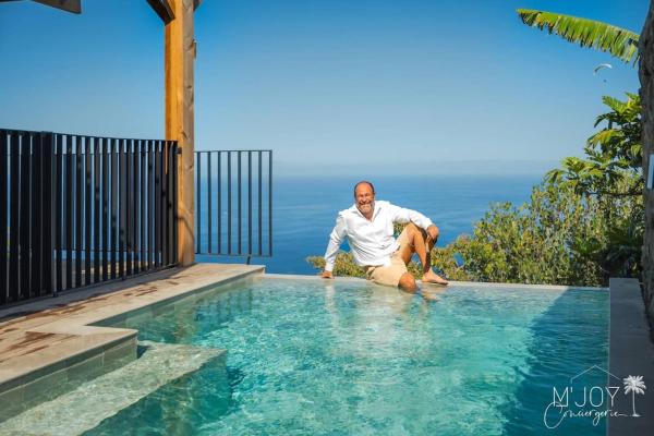 VILLA INFINITY BLUE - Villa dexception pour moment magique face à lOcéan, Réserver  Étang Réunion