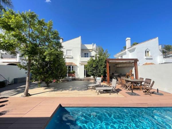 Bonita Villa con Piscina, Prenota  Hotel a Costa del Sol con piscina, Piscina