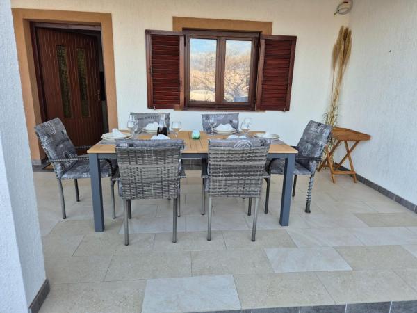 Pag Apartment, Buchen Sie Ferienwohnung Pag Pag