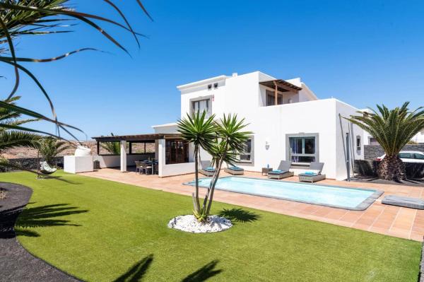 Villa Casa Suenos by Villa Plus, Prenota  Playa Blanca 