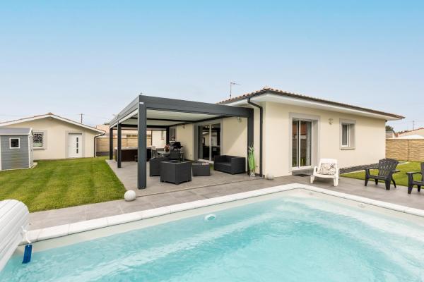 Villa bassin d´archachon, Reserva ahora  Hoteles en Aquitania con aparcamiento, Aparcamiento