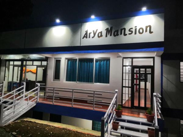 Arya Mansion, Prenota  Hotel a Lansdowne con colazione, Colazione