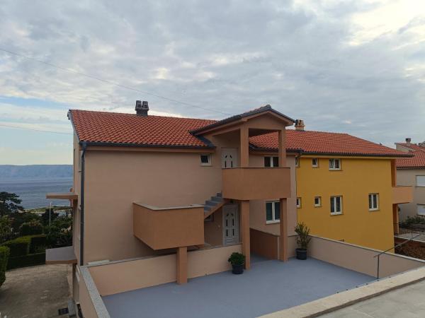 Cozy apartments with sea view, Reserva ahora Apartamento Hoteles en Kvarner con aparcamiento, Aparcamiento