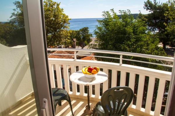 Guest House Galija, Book  Budva Hotels with a Parking, Parking