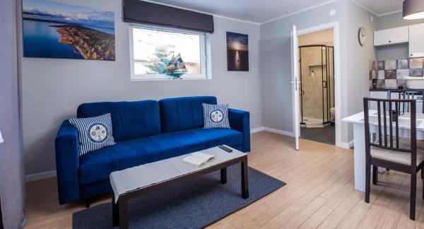 Cetniewo pokoje i apartamenty, Reserva ahora  Hoteles en Pomerania con aparcamiento, Aparcamiento