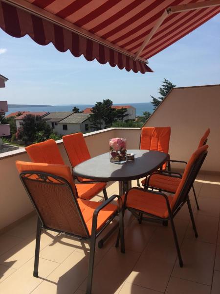 Appartements Antunovic, Reserva ahora  Hoteles en Kvarner con aparcamiento, Aparcamiento
