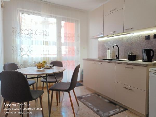 Moni 85 Family House, Prenota  Sozopol Distretto di Burgas