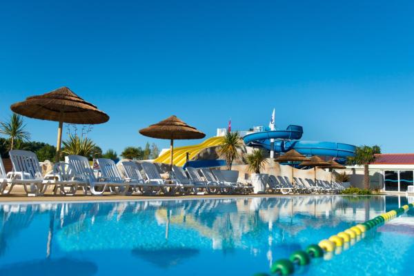 Camping Officiel Siblu Les Charmettes, Reserva ahora  Hoteles en Aquitania con aparcamiento, Aparcamiento