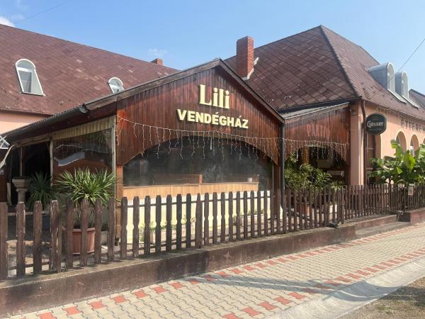 Lili Vendégház, Buchen Sie   