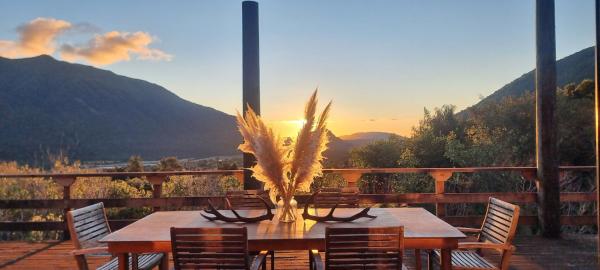 Cowboy Paradise, Prenota  Turiwhate West Coast