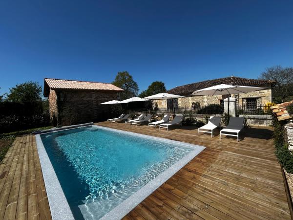 Maison La Galeze, Book  Pouillac France
