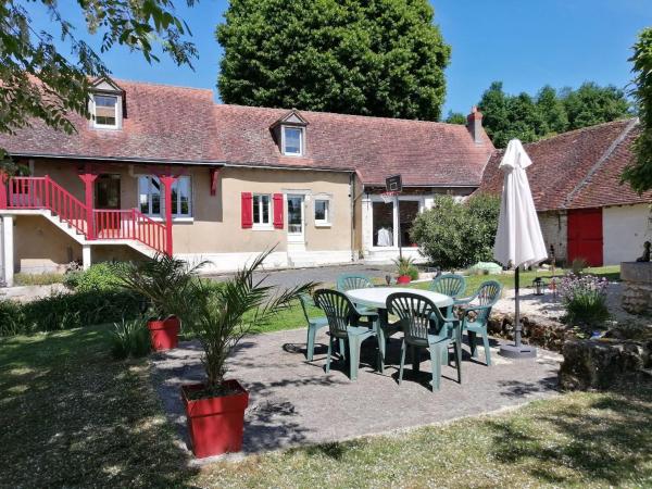 Maison de charme près de Beauval, Prenota  Saint-Cyran-du-Jambot 