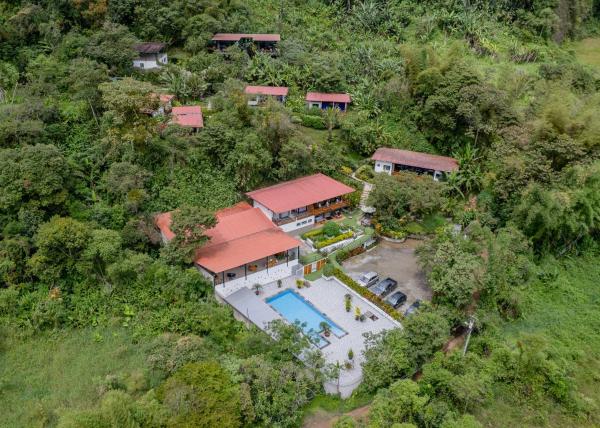 Las Terrazas de Dana Boutique Lodge & Spa, Prenota Lodge Hotel a 5 stelle a Pichincha, 5*