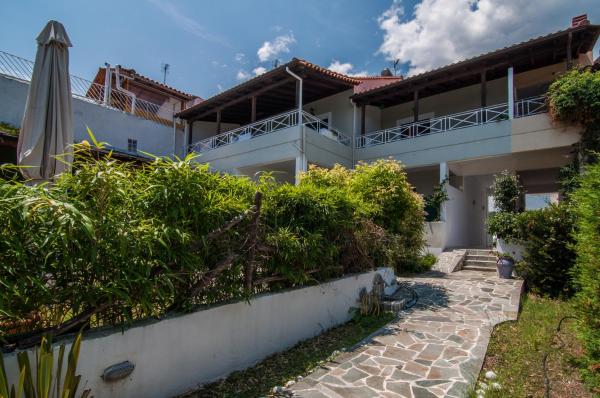 Isalos, Prenota  Hotel a Tessaglia con parcheggio, Parcheggio