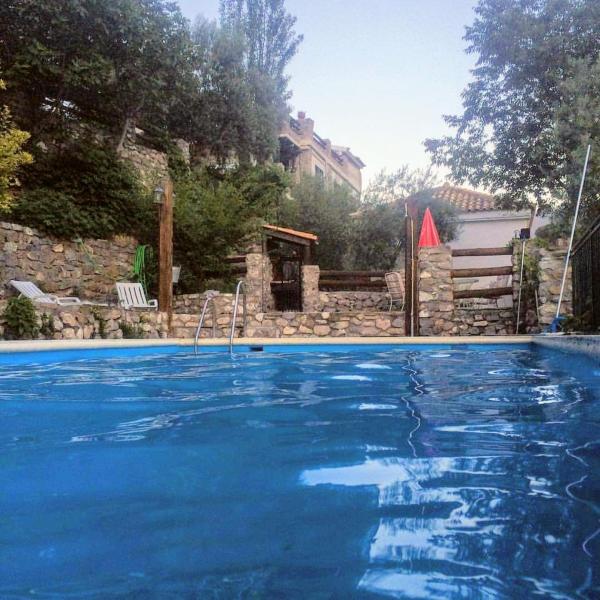 Cortijo La Solana, Prenota Casa di campagna Hotel a Sierra Nevada con piscina, Piscina