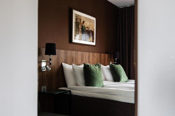 Skara Konsthotell, Book Hotel  