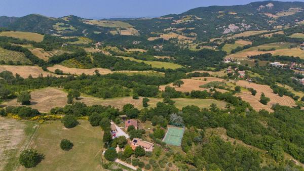 Agriturismo La Castellana, Réserver Séjour à la ferme Piano Delle Pieve Ombrie