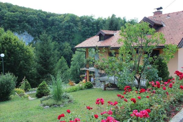 Holiday Home Jakovci, Buchen Sie Ferienhaus Netretić Gespanschaft Karlovac