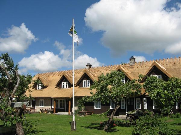 Jurna Recreation Farm, Prenota Casa vacanze Hotel a Saaremaa con parcheggio, Parcheggio
