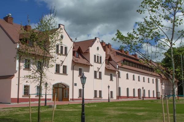 Hotel Sulisław, Buchen Sie Hotel Sulisław Oppeln